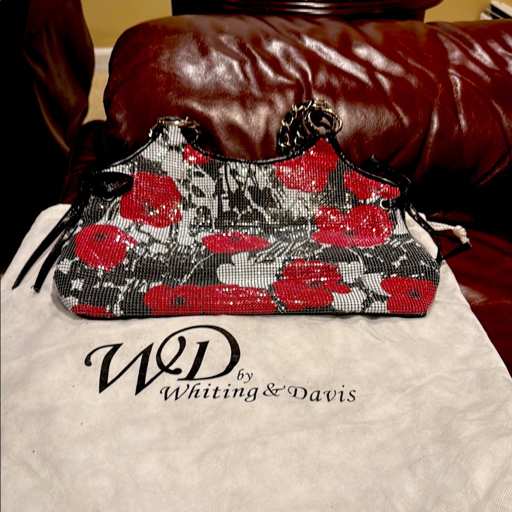 Whiting & Davis Red and Black Shoulder Bag with Artistic Design